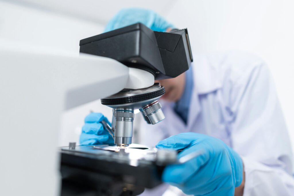 Pap, ThinPrep hay HPV DNA? Chọn đúng phương pháp tầm soát ung thư cổ tử cung với Asialabs.
